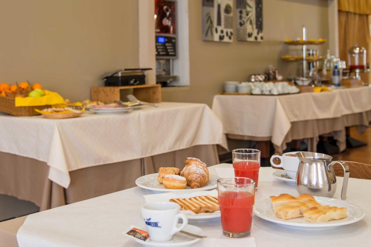 Hotel Elisabetta Сестри-Леванте Экстерьер фото