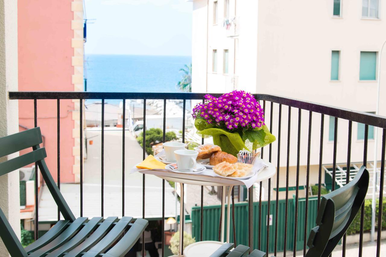 Hotel Elisabetta Сестри-Леванте Экстерьер фото